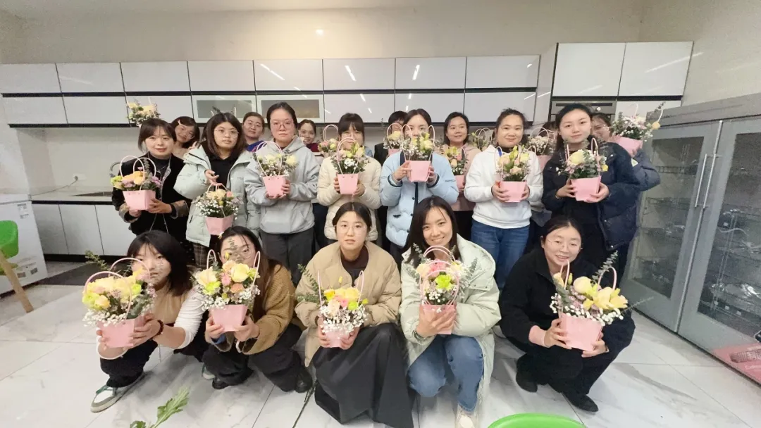 奋楫逐浪 力学笃行 | 云顶贵宾会股份2025年第一季度动态速览